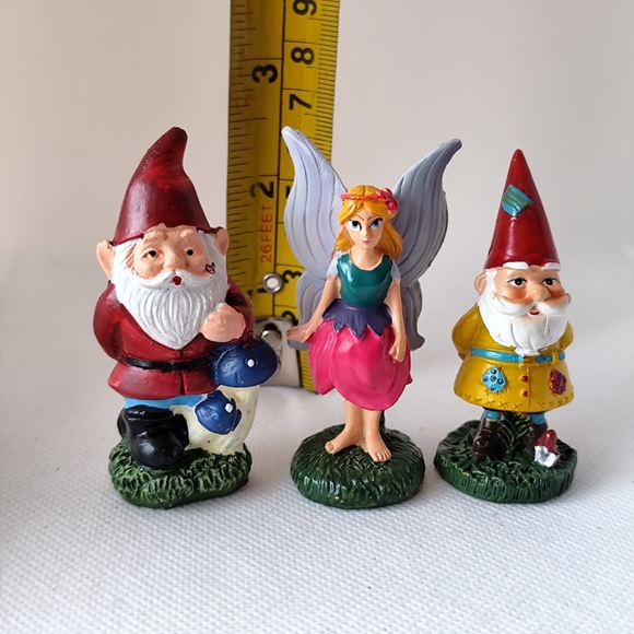 4/$50⭐️Miniature garden gnome and fairy figurines lot of 3 - Picture 5 of 6